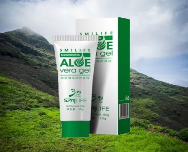 Green World smilife moisturizing aloe vera gel
